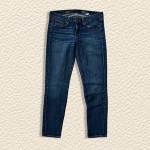 💚 GUC💚 J CREW Toothpick Ankle Skinny Jeans